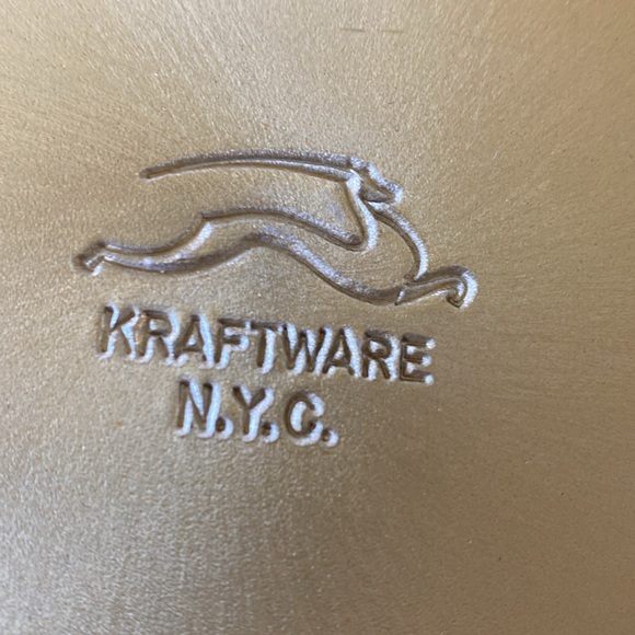 Vintage Kraftware White Leatherette Insulated Ice Bucket with Gold Ring Handles - Picture 9 of 14